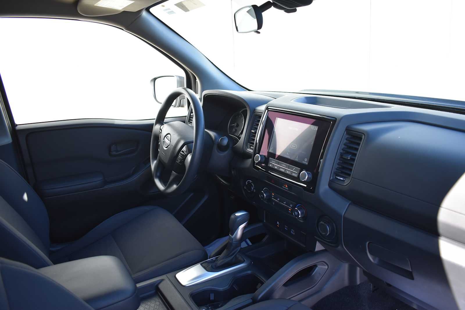 2022 Nissan Frontier Crew Cab 4x4 S Auto