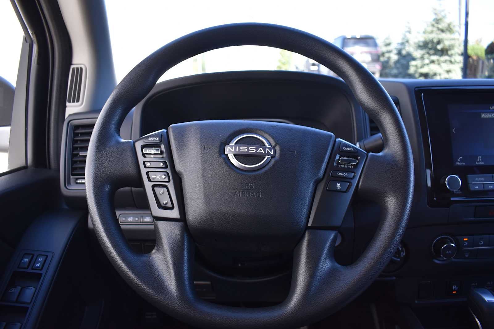 2022 Nissan Frontier Crew Cab 4x4 S Auto