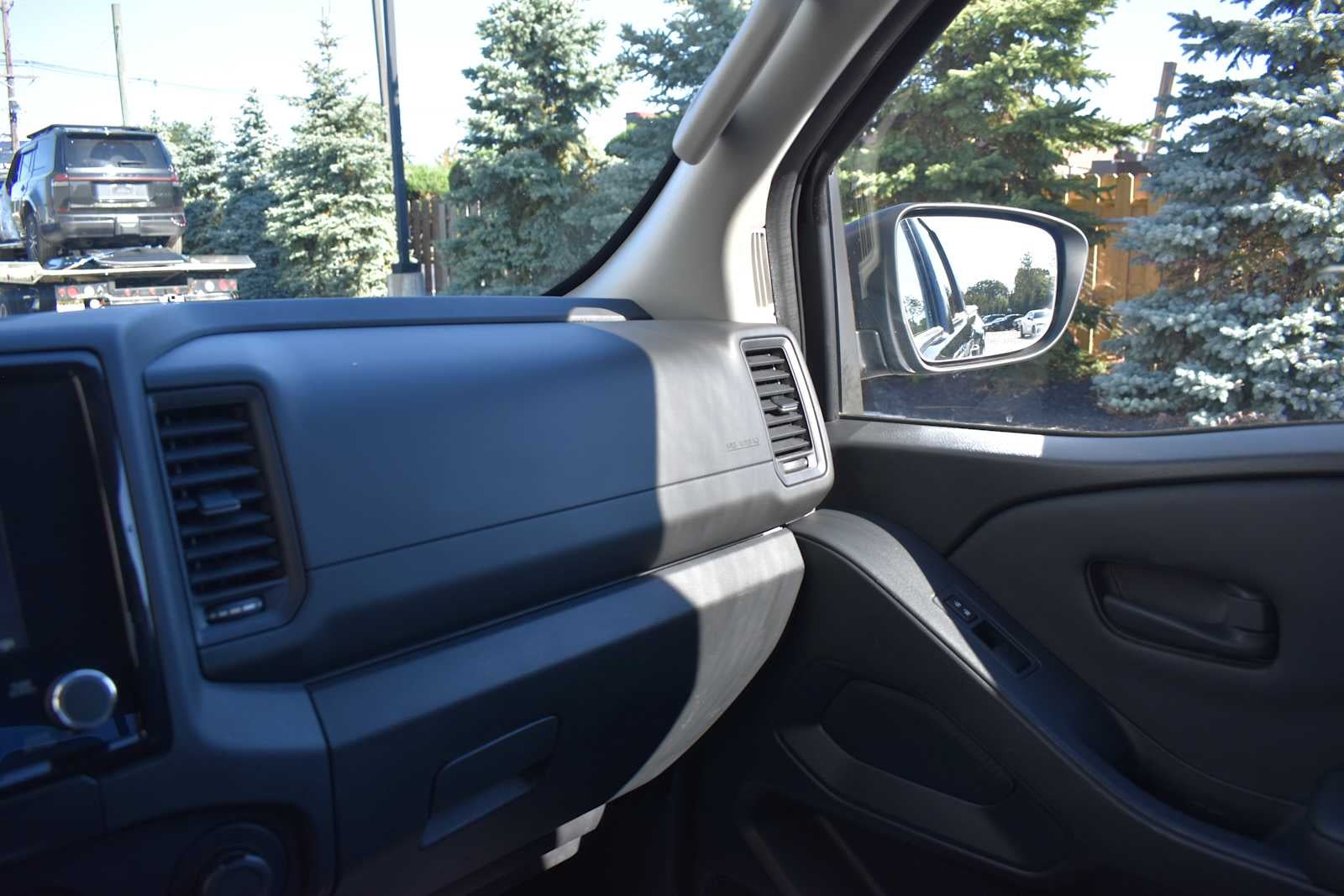 2022 Nissan Frontier Crew Cab 4x4 S Auto