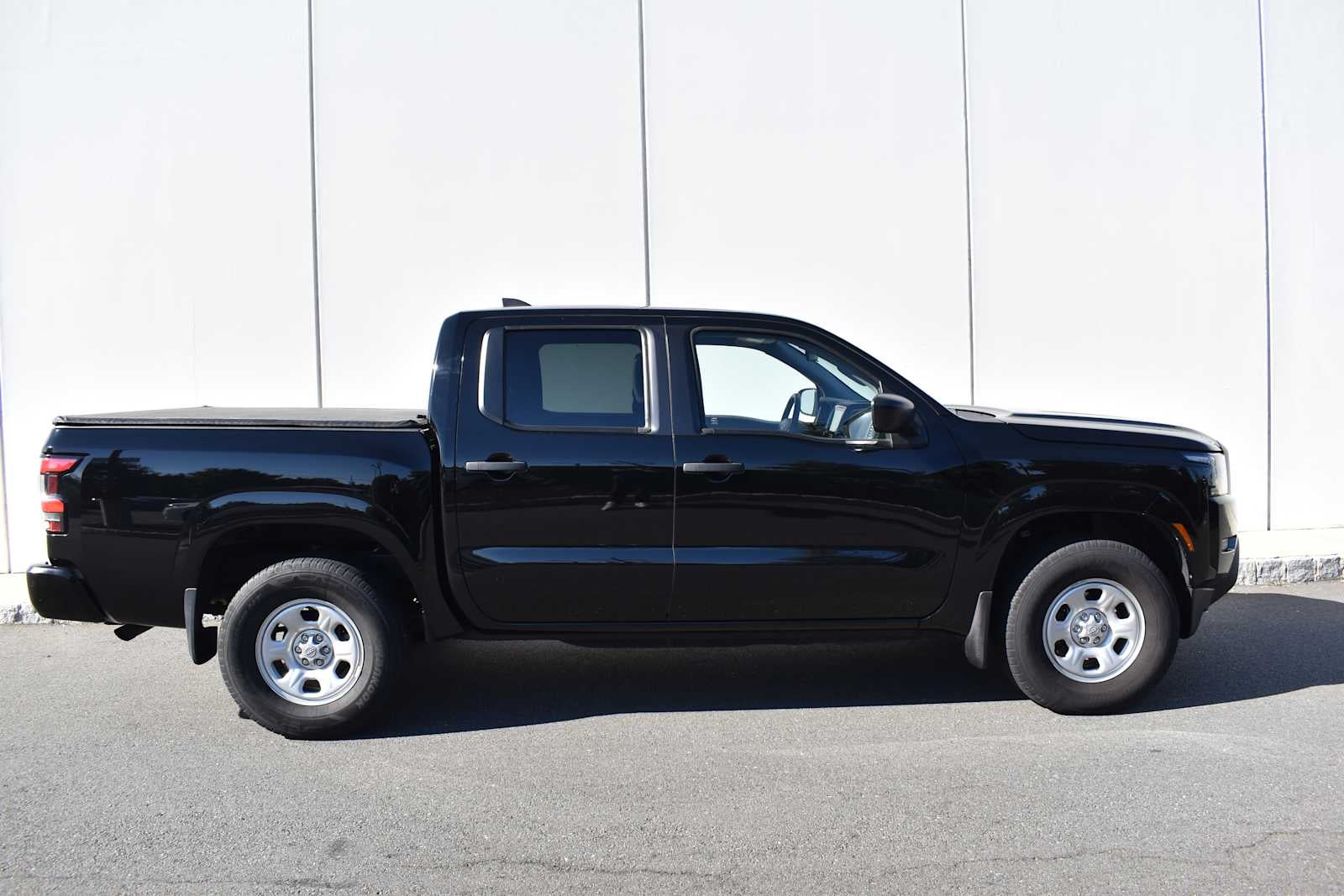 2022 Nissan Frontier Crew Cab 4x4 S Auto