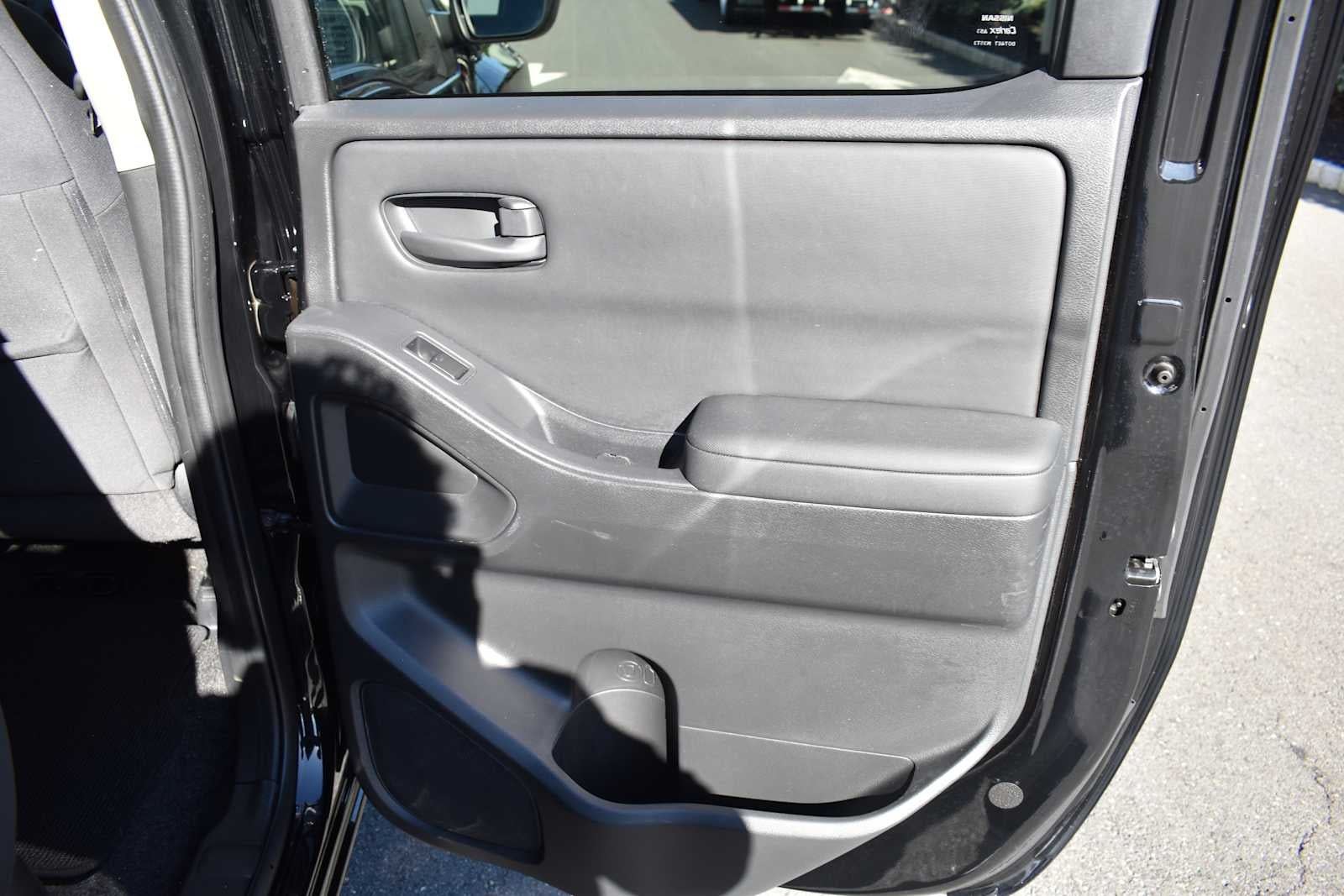 2022 Nissan Frontier Crew Cab 4x4 S Auto