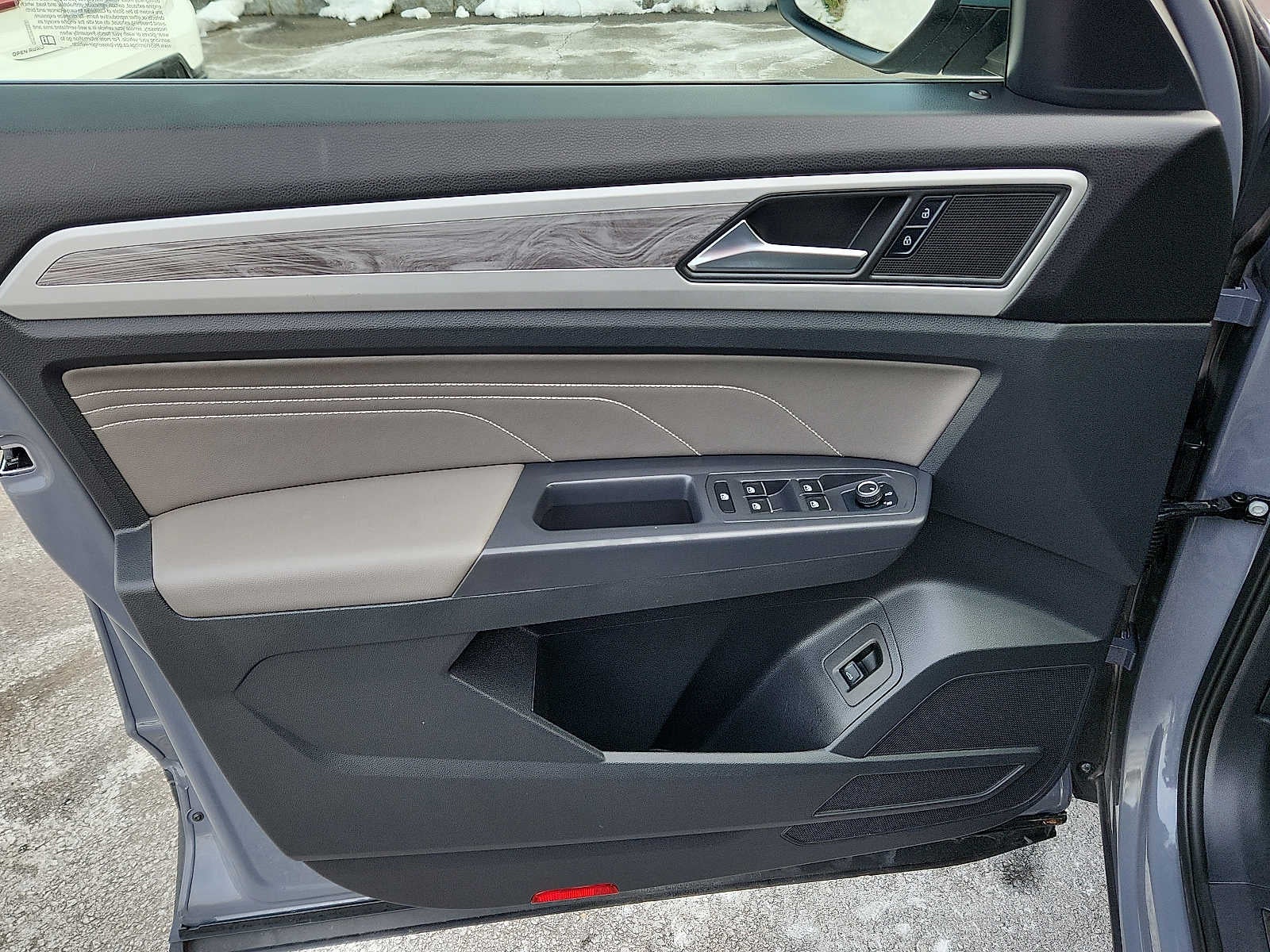 2021 Volkswagen Atlas Cross Sport 3.6L V6 SE w/Technology 4MOTION