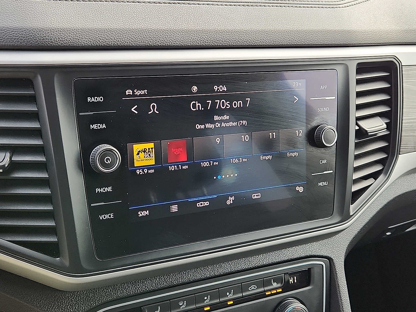 2021 Volkswagen Atlas Cross Sport 3.6L V6 SE w/Technology 4MOTION