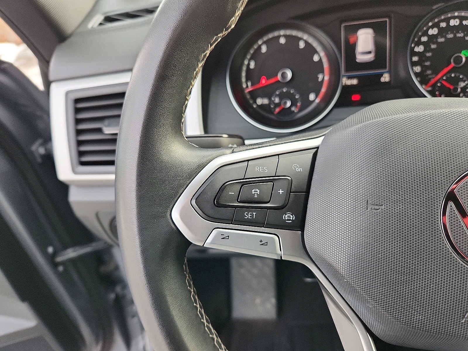 2021 Volkswagen Atlas Cross Sport 3.6L V6 SE w/Technology 4MOTION