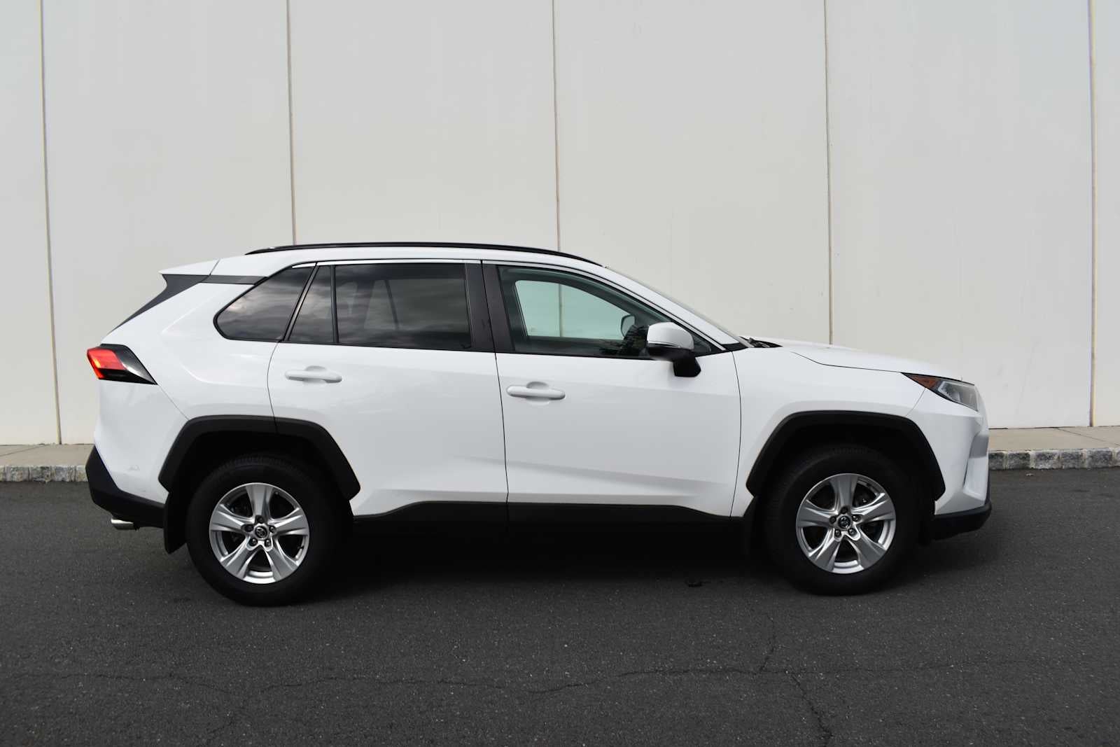 2020 Toyota RAV4 XLE AWD