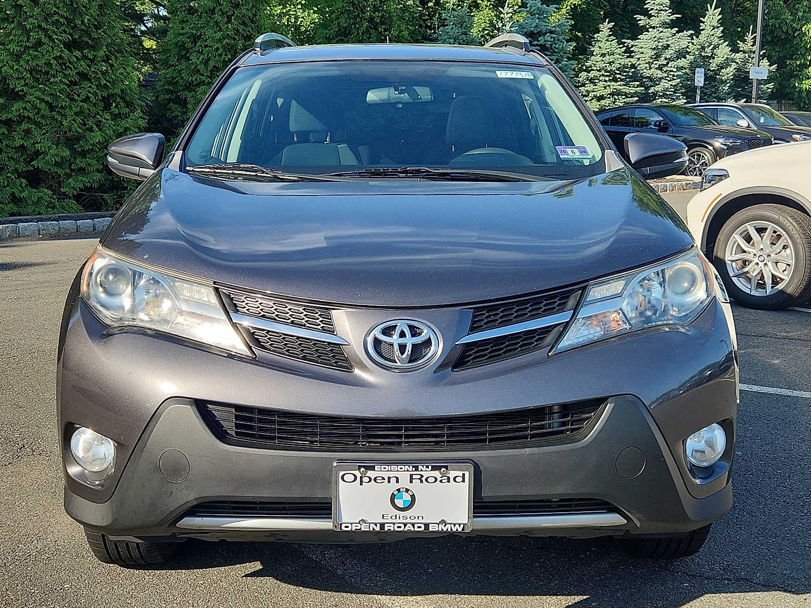 2015 Toyota RAV4 AWD 4dr XLE