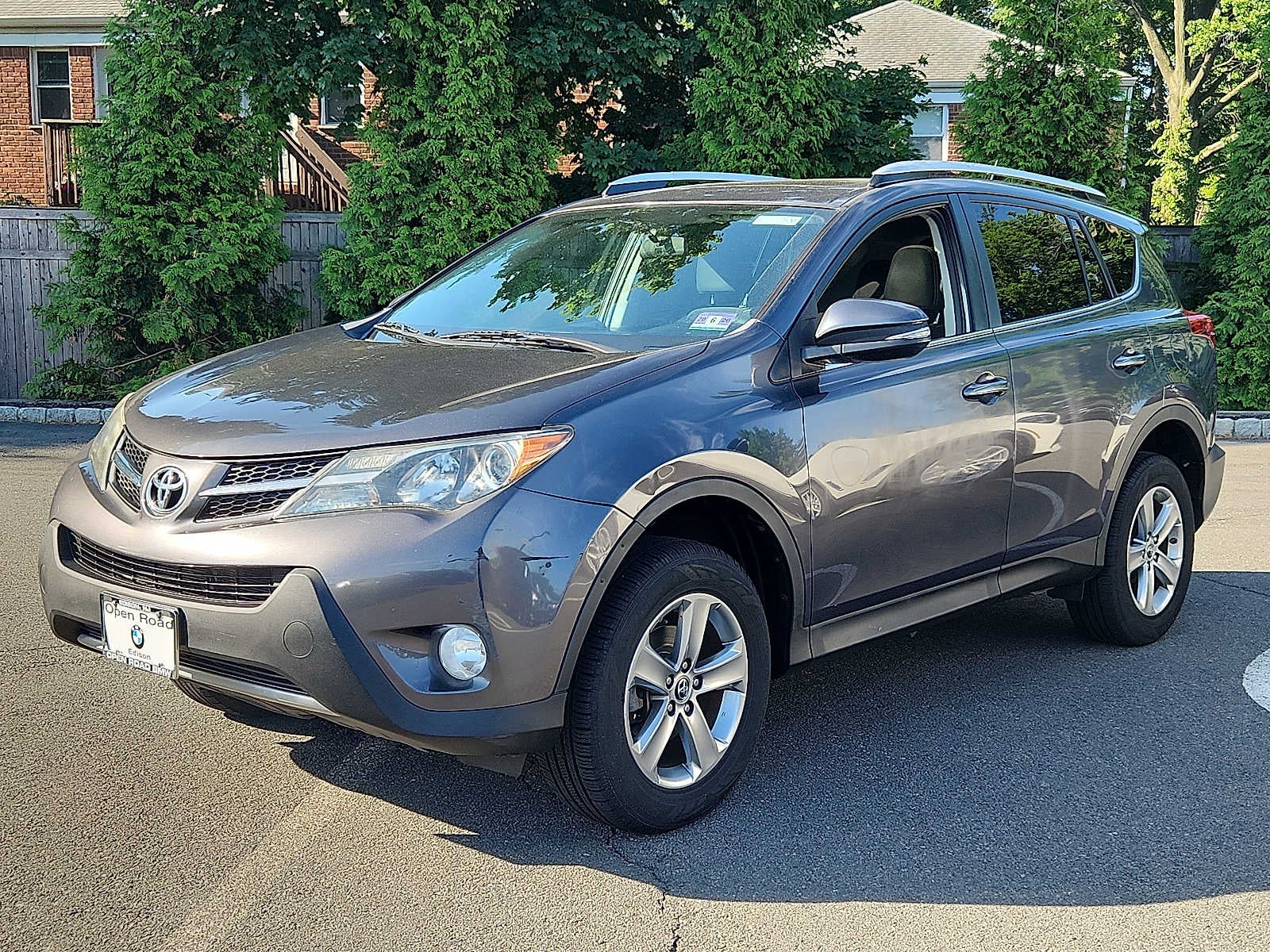 2015 Toyota RAV4 AWD 4dr XLE
