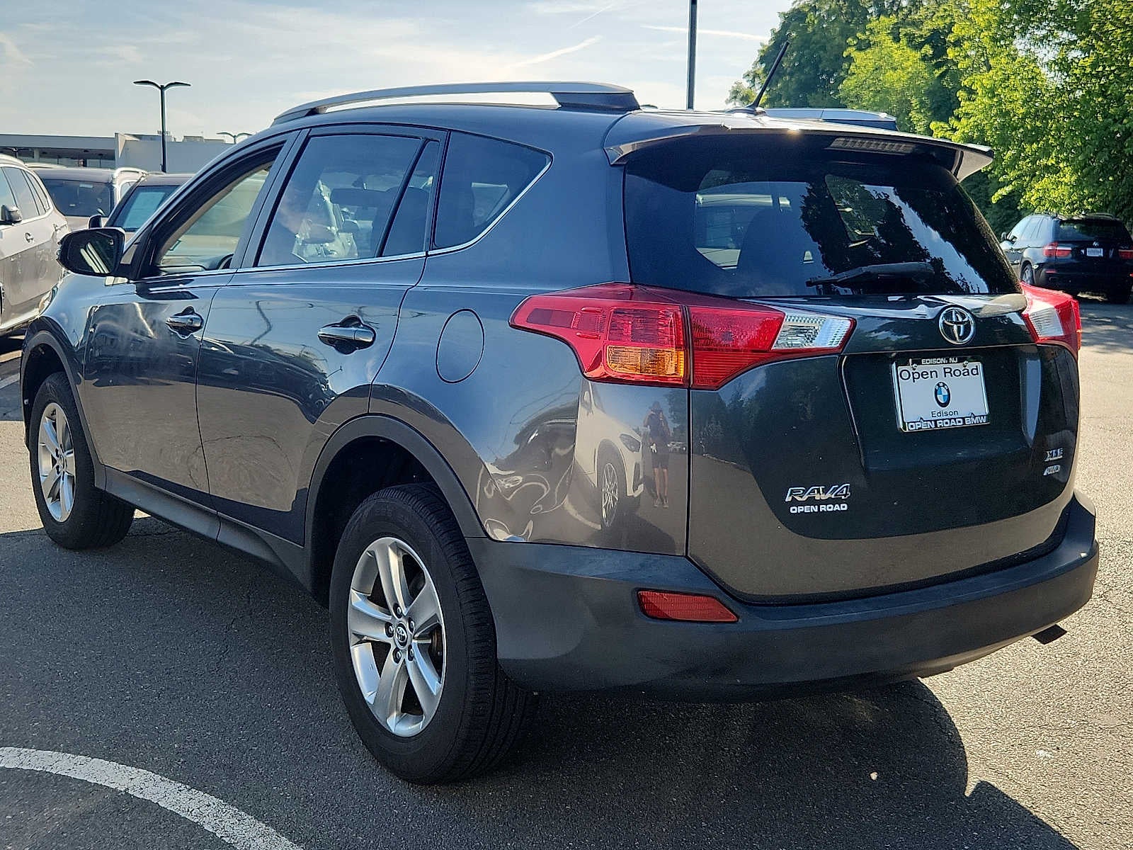 2015 Toyota RAV4 AWD 4dr XLE