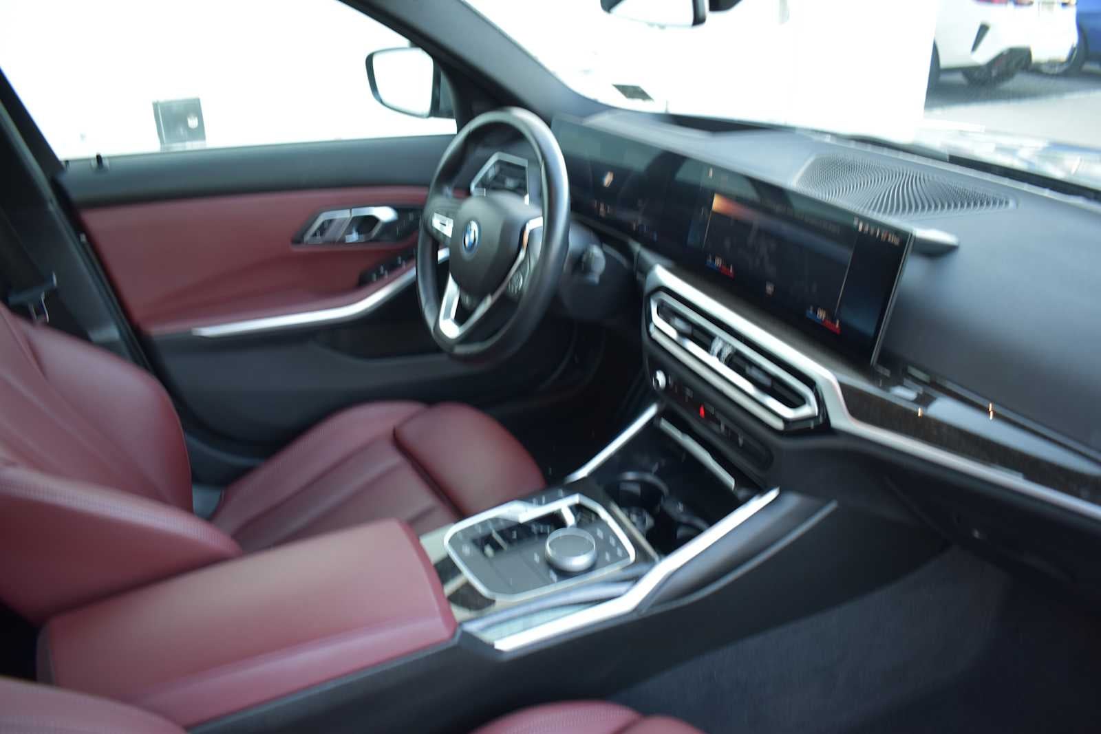 2023 BMW 3 Series 330e xDrive Plug-In Hybrid