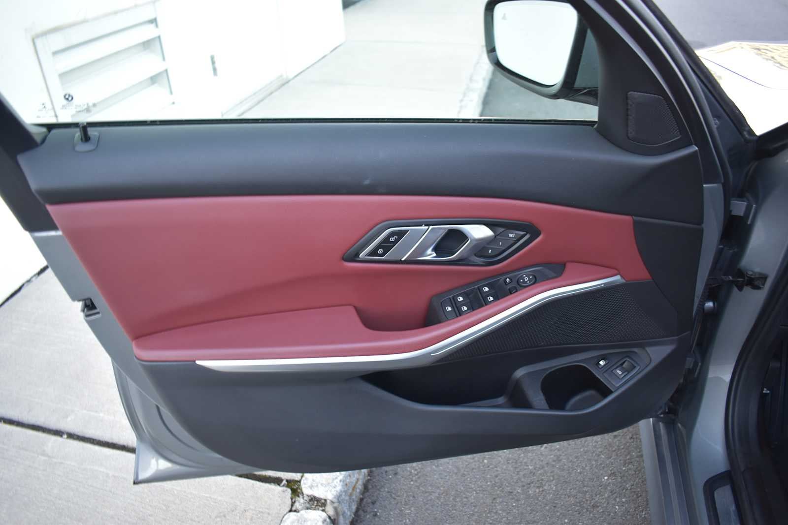 2023 BMW 3 Series 330e xDrive Plug-In Hybrid