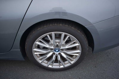 2023 BMW 3 Series 330e xDrive Plug-In Hybrid