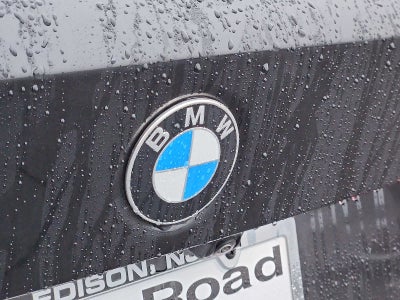 2022 BMW 3 Series 330i xDrive Sedan North America