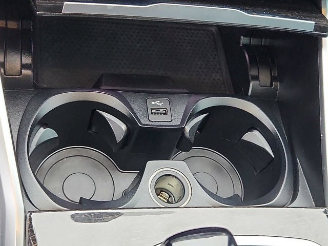 2022 BMW 3 Series 330i xDrive Sedan North America