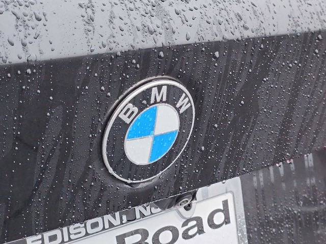 2022 BMW 3 Series 330i xDrive Sedan North America