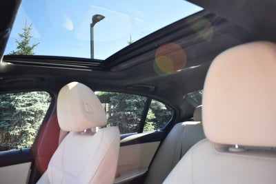 2020 BMW 3 Series 330i xDrive Sedan North America