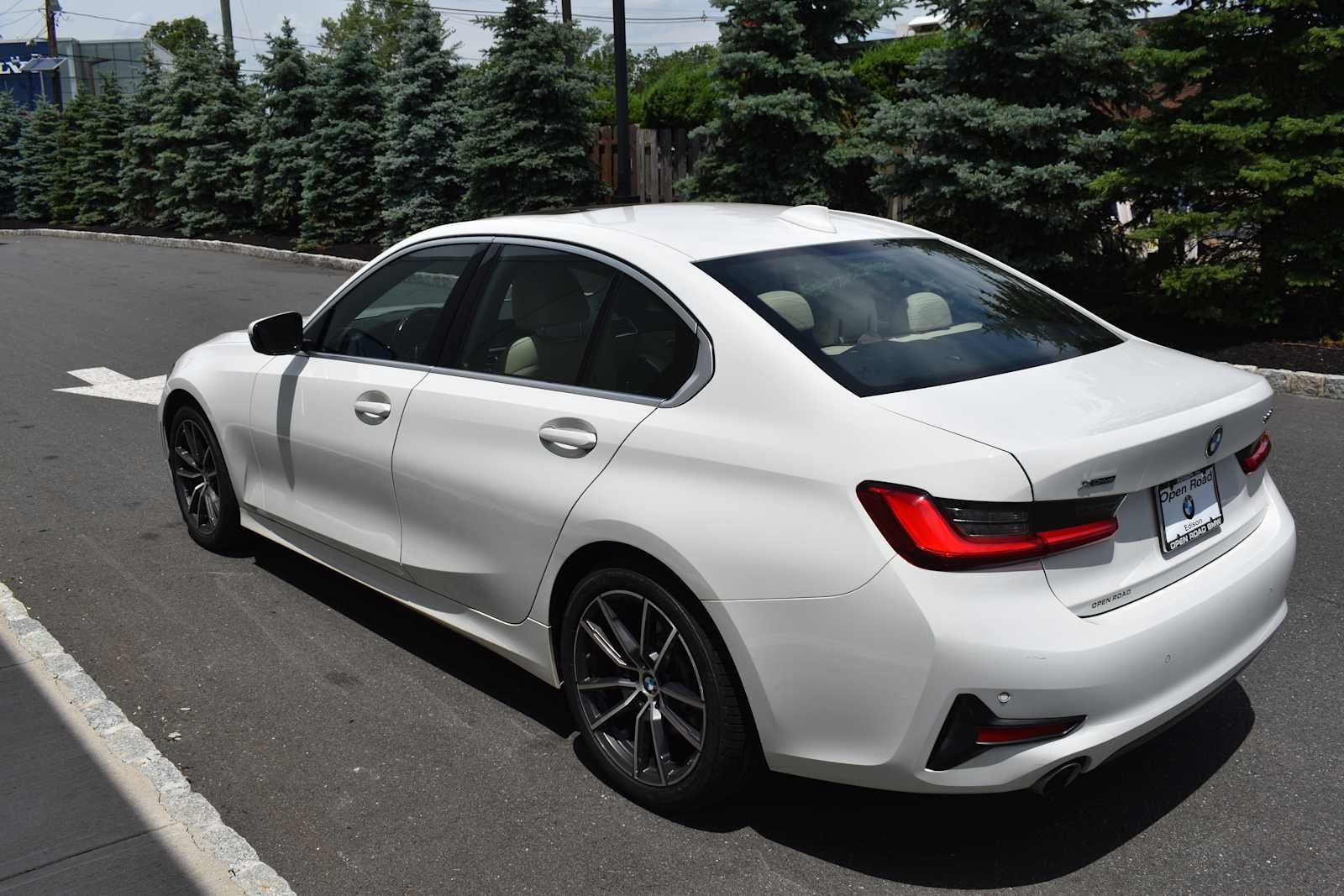2021 BMW 3 Series 330i xDrive Sedan North America