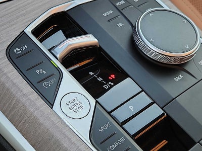 2025 BMW 3 Series 330i xDrive Sedan