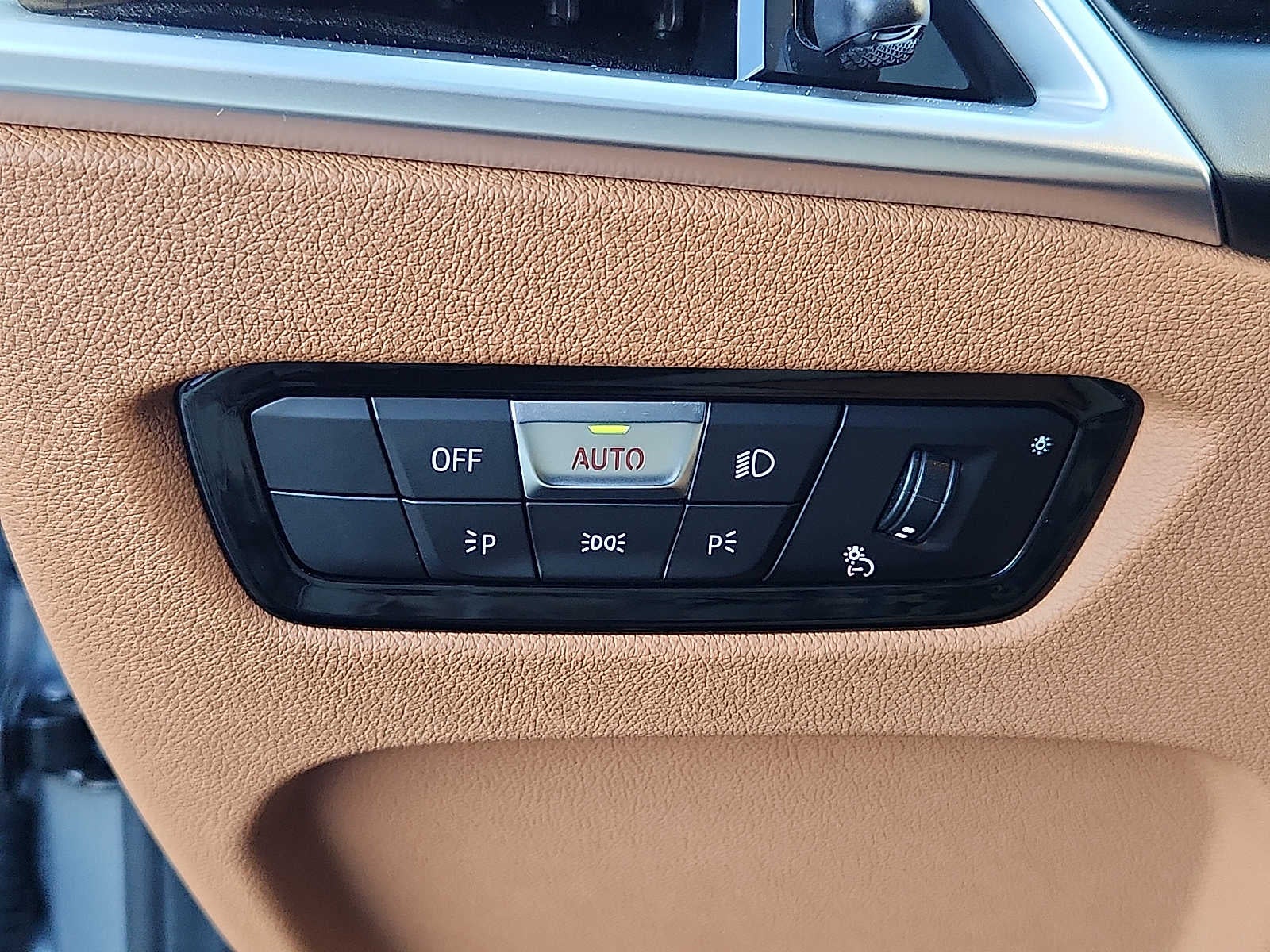 2025 BMW 3 Series 330i xDrive Sedan