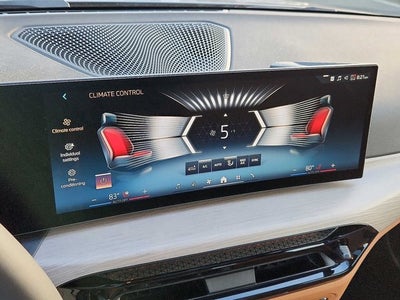 2025 BMW 3 Series 330i xDrive Sedan