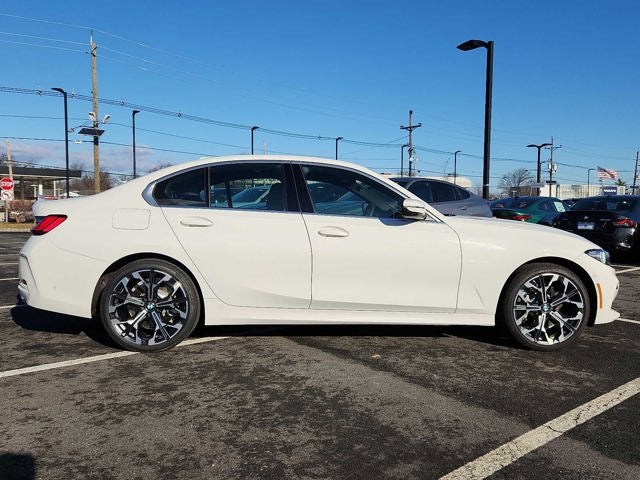 2025 BMW 3 Series 330i xDrive Sedan