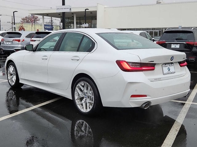 2025 BMW 3 Series 330i xDrive Sedan