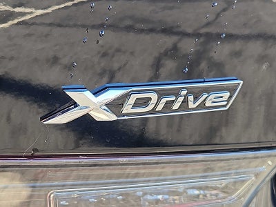 2025 BMW 3 Series 330i xDrive Sedan