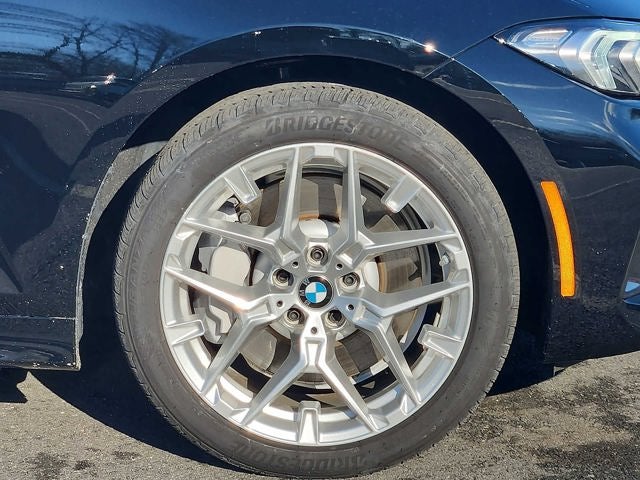 2025 BMW 3 Series 330i xDrive Sedan