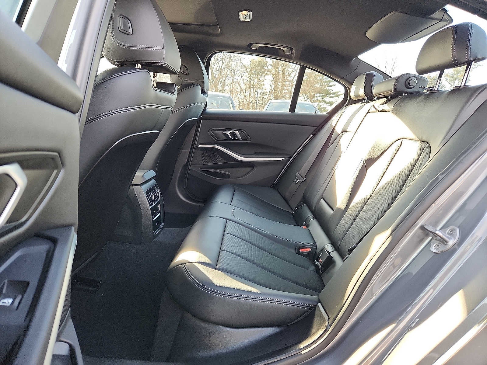 2025 BMW 3 Series 330i xDrive Sedan