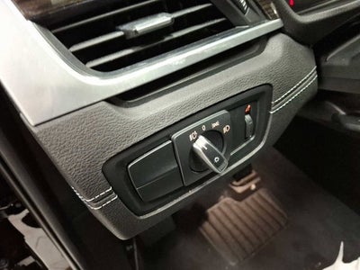 2025 BMW 3 Series 330i xDrive Sedan