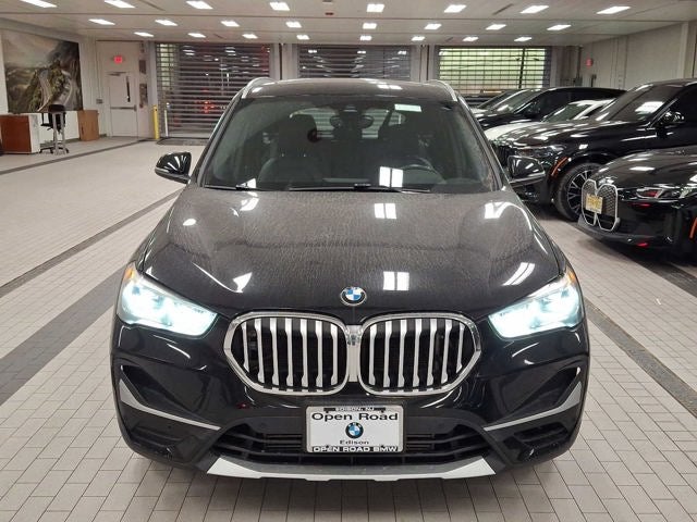 2025 BMW 3 Series 330i xDrive Sedan