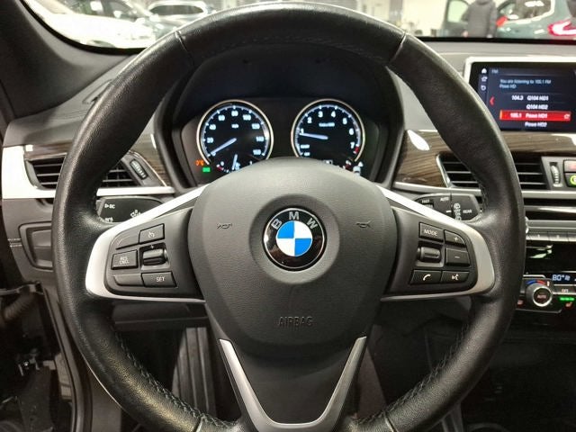 2025 BMW 3 Series 330i xDrive Sedan