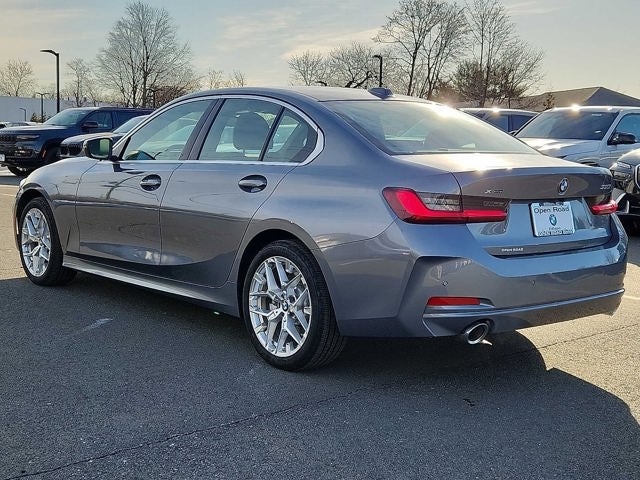 2025 BMW 3 Series 330i xDrive Sedan