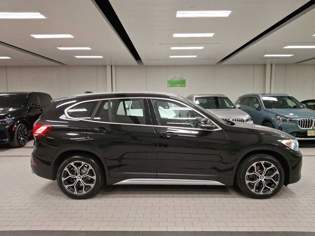 2025 BMW 3 Series 330i xDrive Sedan