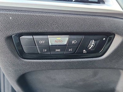 2025 BMW 3 Series 330i xDrive Sedan