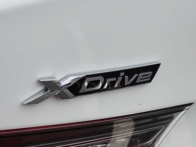 2025 BMW 3 Series 330i xDrive Sedan