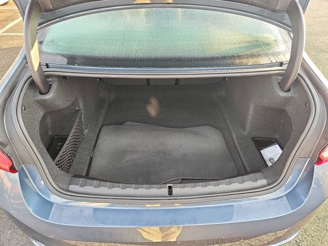 2025 BMW 3 Series 330i xDrive Sedan