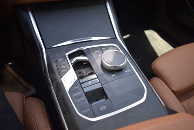 2023 BMW 3 Series 330i xDrive Sedan