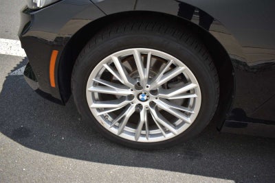 2023 BMW 3 Series 330i xDrive Sedan