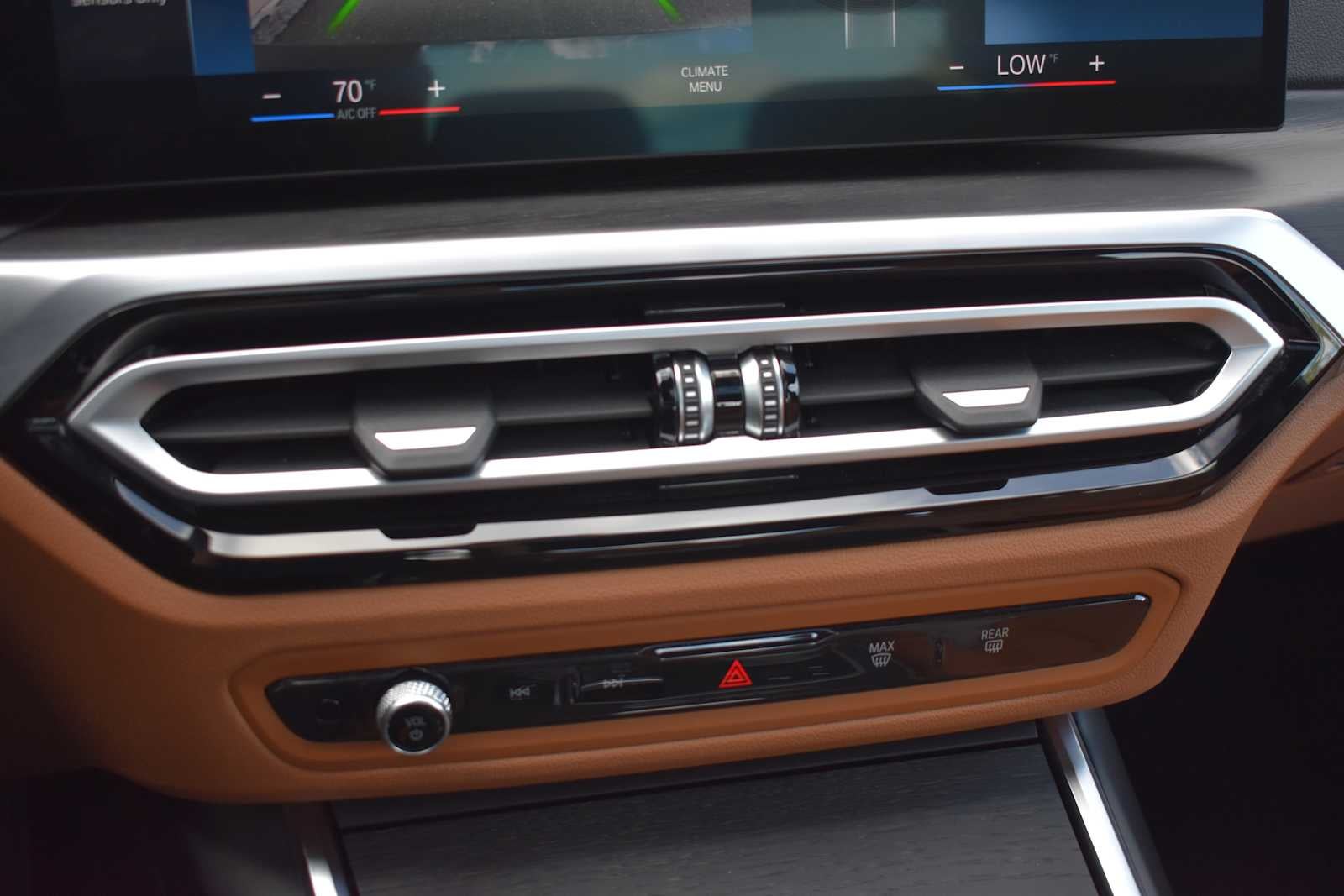 2023 BMW 3 Series 330i xDrive Sedan