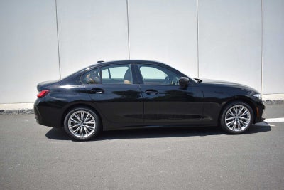 2023 BMW 3 Series 330i xDrive Sedan