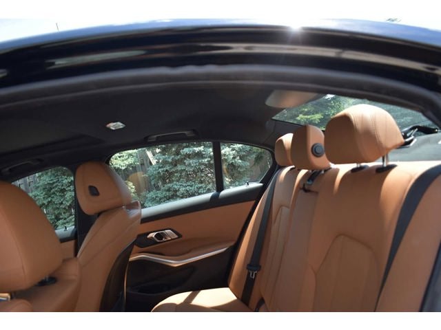 2023 BMW 3 Series 330i xDrive Sedan