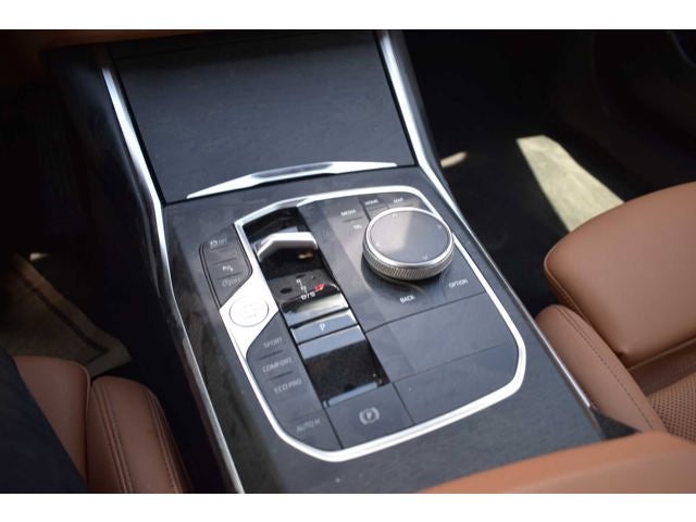 2023 BMW 3 Series 330i xDrive Sedan