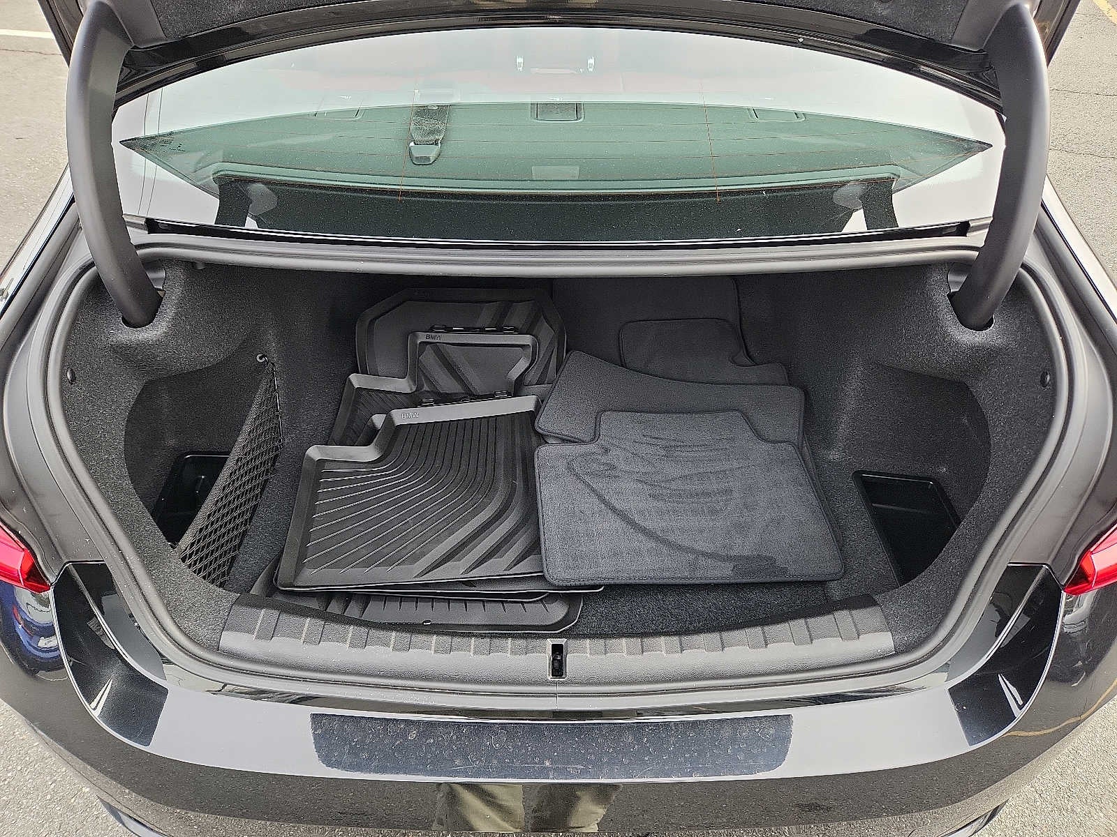 2023 BMW 3 Series 330i xDrive Sedan