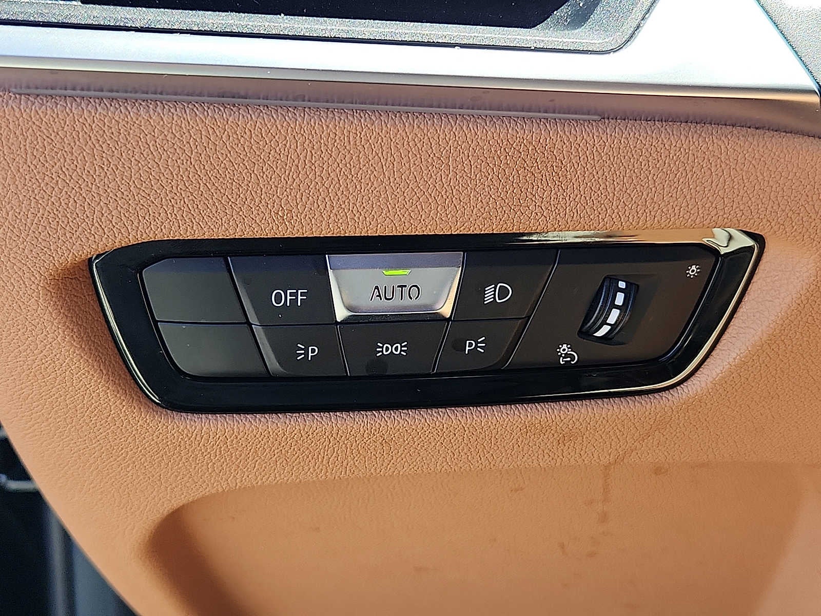 2023 BMW 3 Series 330i xDrive Sedan