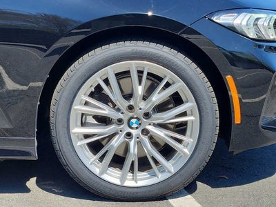 2023 BMW 3 Series 330i xDrive Sedan
