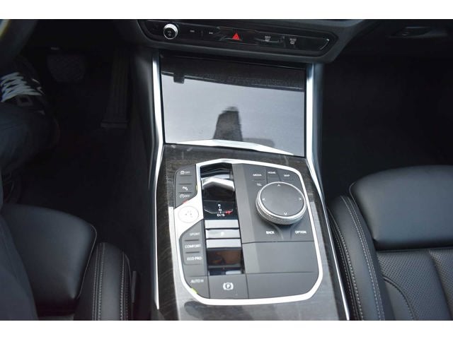 2023 BMW 3 Series 330i xDrive Sedan