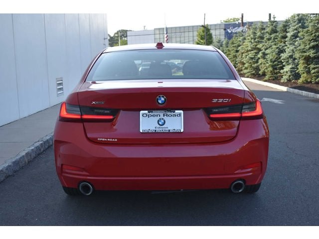 2023 BMW 3 Series 330i xDrive Sedan