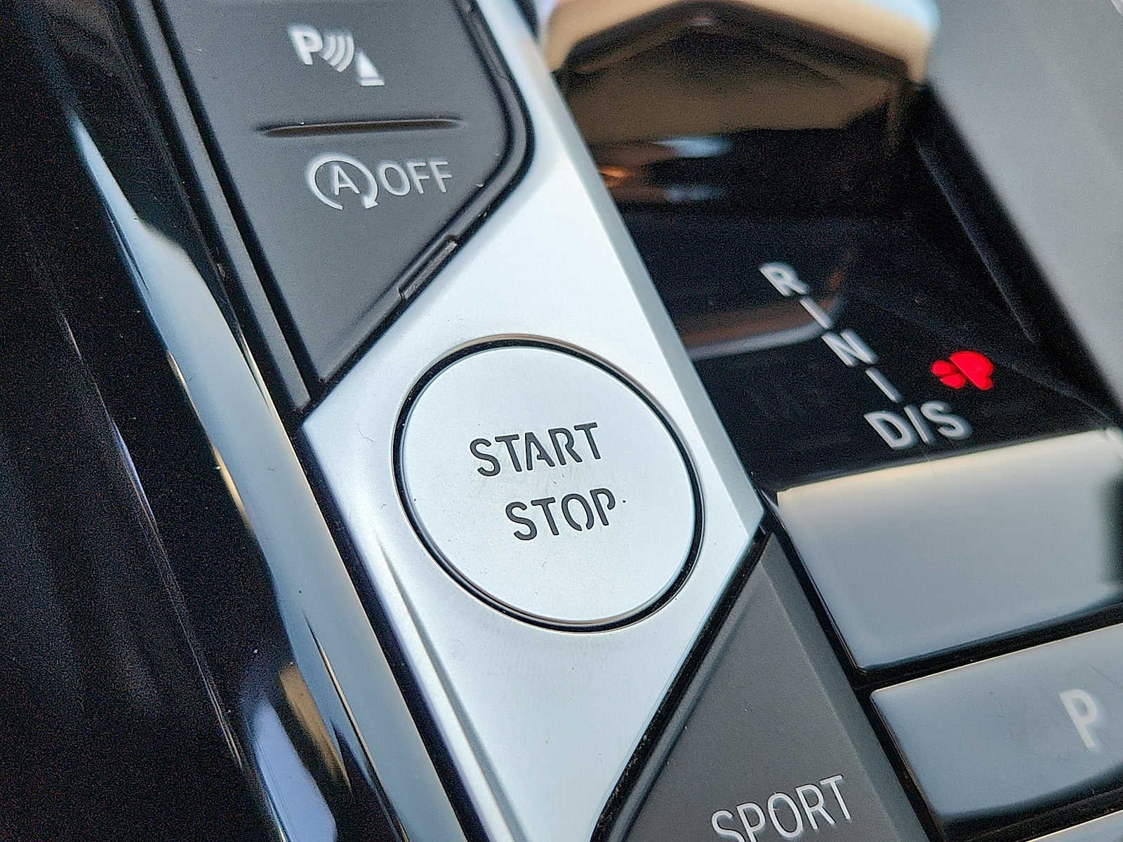 2024 BMW 3 Series 330i xDrive Sedan