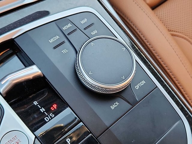 2023 BMW 3 Series 330i xDrive Sedan