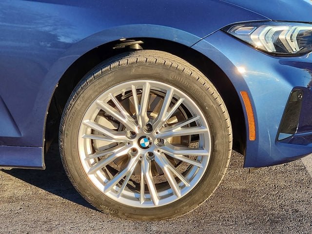 2023 BMW 3 Series 330i xDrive Sedan